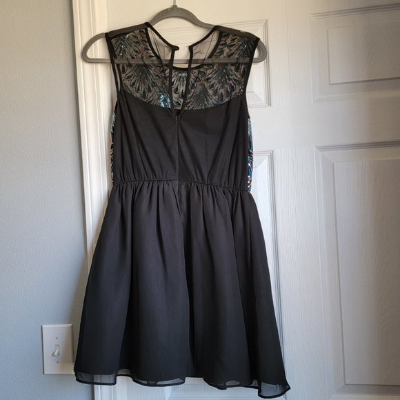 Sequin Party Dress Size 9 - Picture 4 of 9